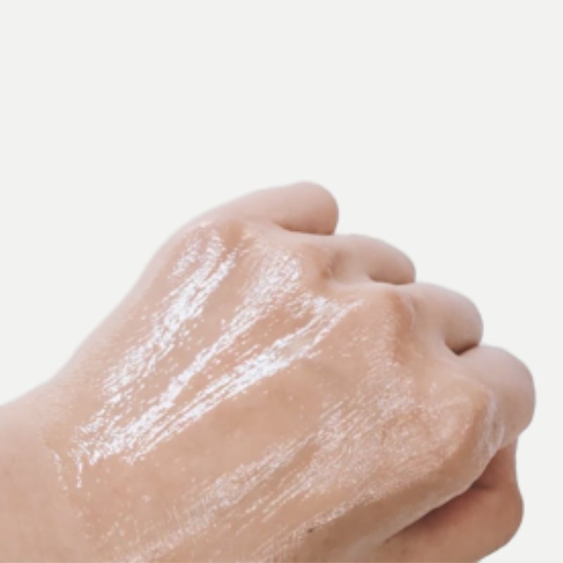 SKYMILK atkuriamasis raminantis balzamas sausai ir jautriai odai su asilės pienu ir DKMEX® - nuotrauka 3